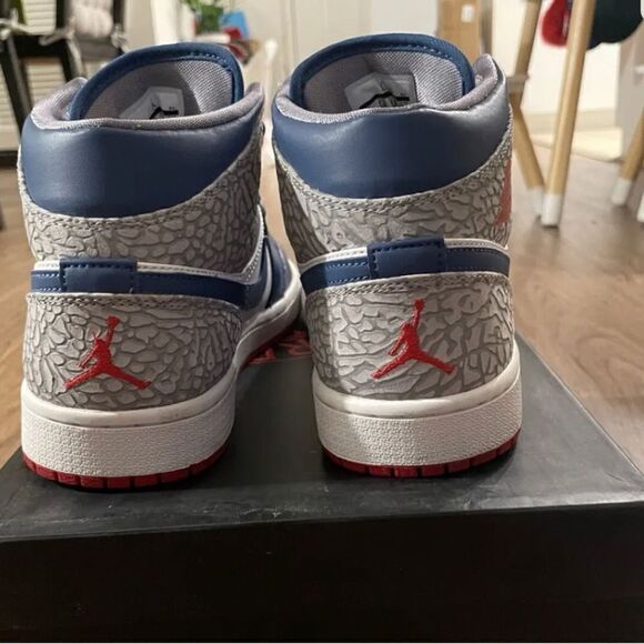 Jordan 1 true blue jordan 3 Nike dunk - Picture 3 of 4
